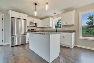 14 Sugar Bush Ln, Old Orchard Beach, ME 04064 - Photo 5