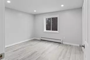 55 Cottage St, Bangor, ME 04401 - Photo 9