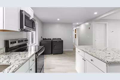 55 Cottage Street, Bangor, ME 04401 - Photo 3