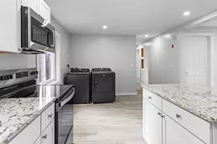 55 Cottage St, Bangor, ME 04401 - Photo 3