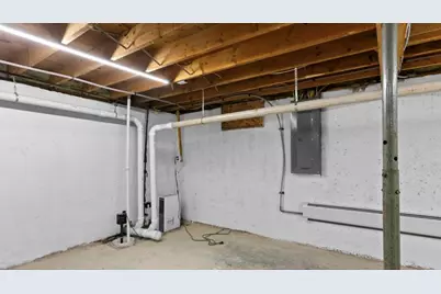 55 Cottage Street, Bangor, ME 04401 - Photo 21