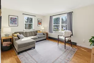 31 Hanson Dr, Topsham, ME 04086 - Photo 9