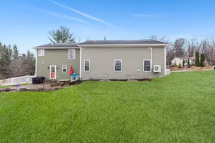 50 Paul St, Auburn, ME 04210 - Photo 3