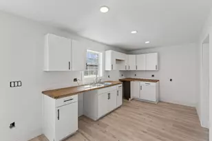 33 Pinecrest Ln, Pittston, ME 04345 - Photo 25