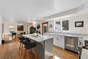 2 Beech Dr, Brunswick, ME 04011 - Photo 7