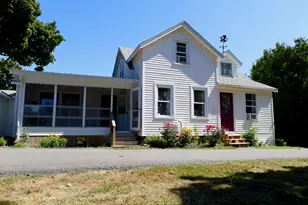 42 13th St, Bangor, ME 04401 - Photo 3