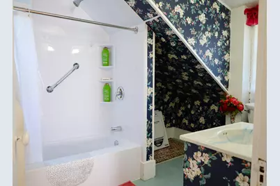 42 Thirteenth Street, Bangor, ME 04401 - Photo 31