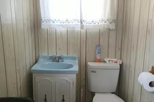 510 Penobscot St, Rumford, ME 04276 - Photo 9