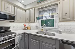 6 Clyde Rd, York, ME 03909 - Photo 13