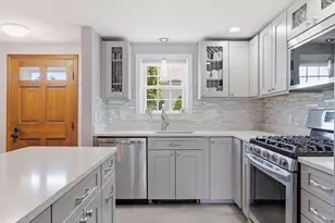 5 Shaw's Farm Ln, York, ME 03909 - Photo 3