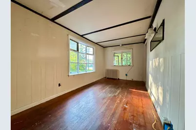 106 S Belfast Avenue, Augusta, ME 04330 - Photo 9