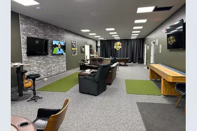 586 Lewiston Junction Road, Auburn, ME 04210 - Photo 15