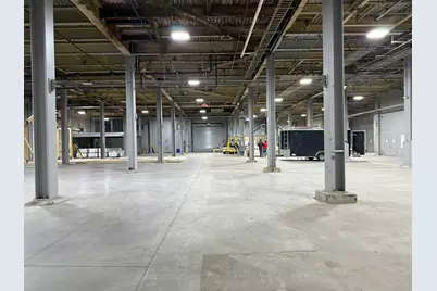 586 Lewiston Junction Road, Auburn, ME 04210 - Photo 7