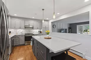 10 Twin Island Dr, Biddeford, ME 04005 - Photo 15