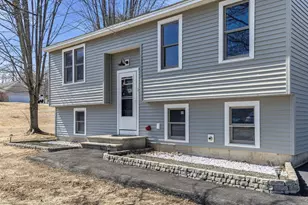 2 Running Brook Dr, Sanford, ME 04073 - Photo 7