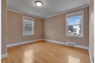 1733 Forest Avenue, Portland, ME 04103 - Photo 11