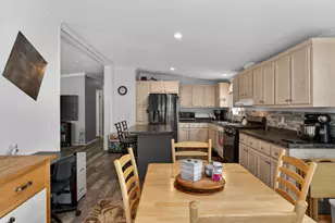32 James St, Brunswick, ME 04011 - Photo 17