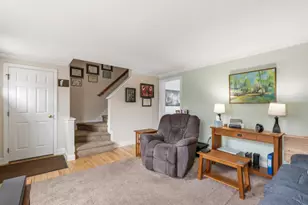 60 King St, Saco, ME 04072 - Photo 7