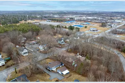 1806 Hammond Street, Hermon, ME 04401 - Photo 7