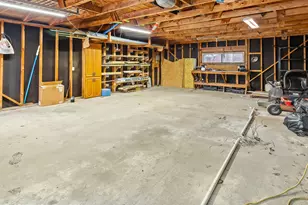 1806 Hammond St, Hermon, ME 04401 - Photo 61