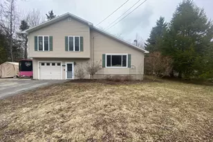 15 Mcdonald Ave, Ellsworth, ME 04605 - Photo 1