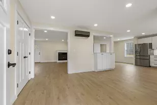 29 Pleasant St, Newcastle, ME 04553 - Photo 19