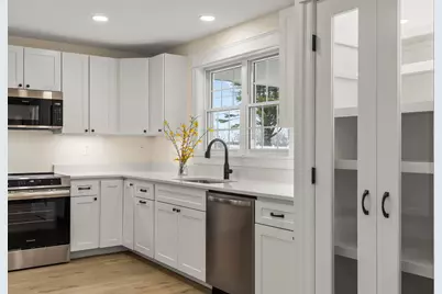 29 Pleasant Street, Newcastle, ME 04553 - Photo 13