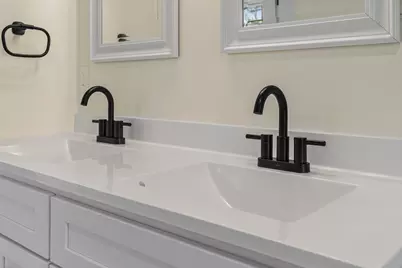 29 Pleasant Street, Newcastle, ME 04553 - Photo 87