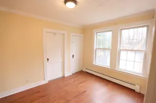 7 Squire St, Waterville, ME 04901 - Photo 11