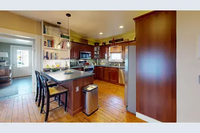 15 Wadsworth Street, Thomaston, ME 04861 - Photo 11