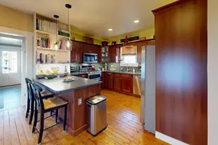 15 Wadsworth St, Thomaston, ME 04861 - Photo 11