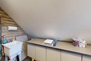 15 Wadsworth St, Thomaston, ME 04861 - Photo 9