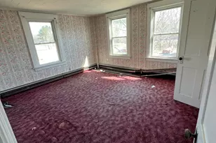 536 Prospect Ave, Rumford, ME 04276 - Photo 7