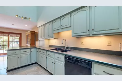 12 Hartford Street, Lewiston, ME 04240 - Photo 25