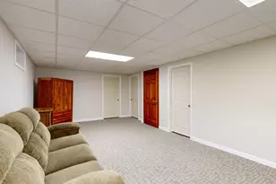 12 Hartford St, Lewiston, ME 04240 - Photo 51