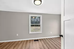 548 N Rd, Mount Vernon, ME 04352 - Photo 17