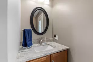 111 Concord Cir, Yarmouth, ME 04096 - Photo 15