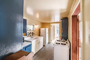 1006 Vernon St, Albany Twp, ME 04281 - Photo 25