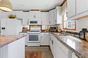 10 Houle St, Sabattus, ME 04280 - Photo 15