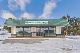 562 Main St, Caribou, ME 04736 - Photo 1