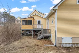 226 Somerset Ave, Pittsfield, ME 04967 - Photo 31