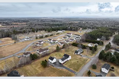 25 Webber Drive, Hermon, ME 04401 - Photo 11