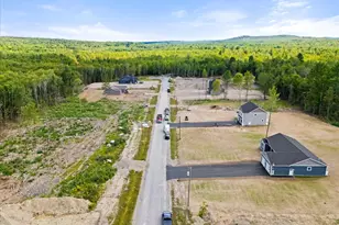 633 Streamside Ave, Bangor, ME 04401 - Photo 9