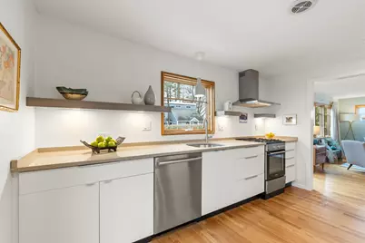 117 Colonial Road, Portland, ME 04102 - Photo 7