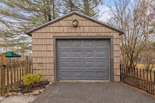 117 Colonial Rd, Portland, ME 04102 - Photo 35