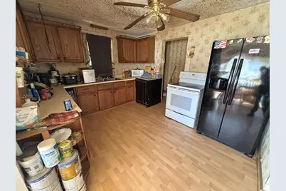 138 Lewiston Street, Mechanic Falls, ME 04256 - Photo 9