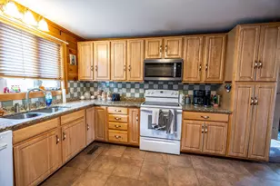 8 Spring St, Madison, ME 04950 - Photo 3