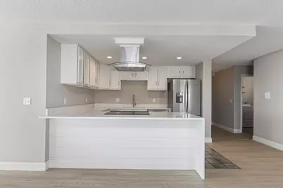 205 E Grand Avenue #6C, Old Orchard Beach, ME 04064 - Photo 9