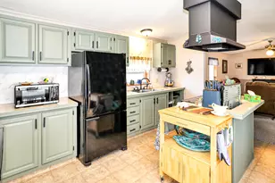 620 Crescent Ave, Rumford, ME 04276 - Photo 7