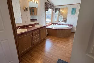 14 Town and Country Dr, Lisbon, ME 04250 - Photo 9